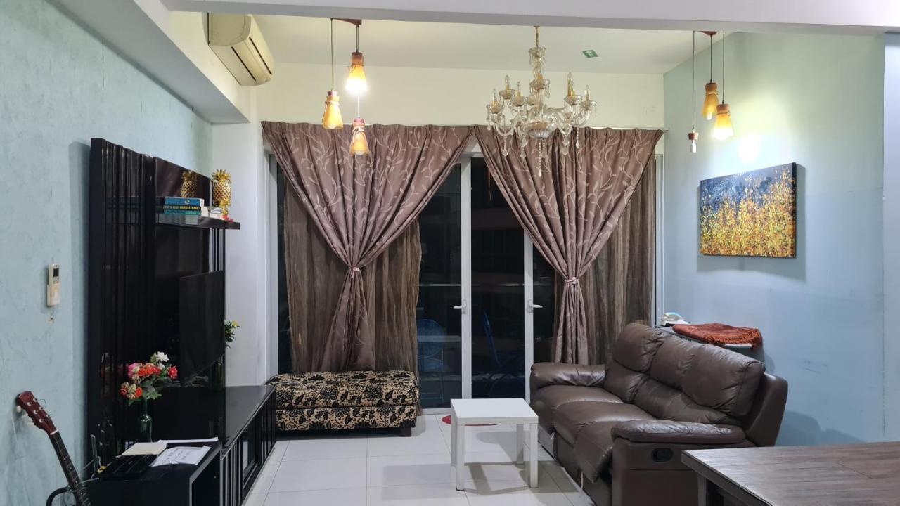 Hostel At Regalia Sky Pool كوالالمبور المظهر الخارجي الصورة