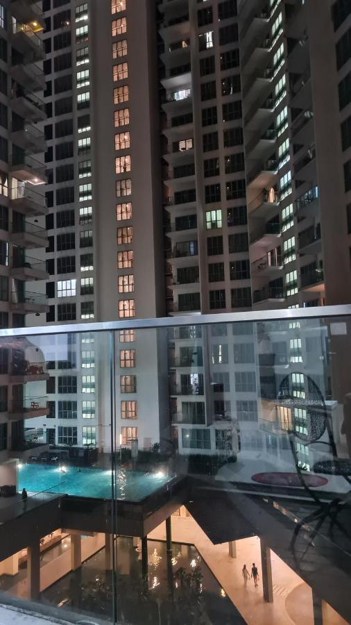 Hostel At Regalia Sky Pool كوالالمبور المظهر الخارجي الصورة